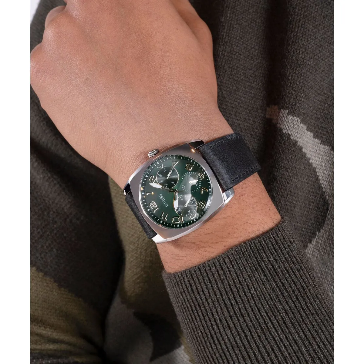 Schwarzes Leder-Uhrenarmband mit Schnalle
