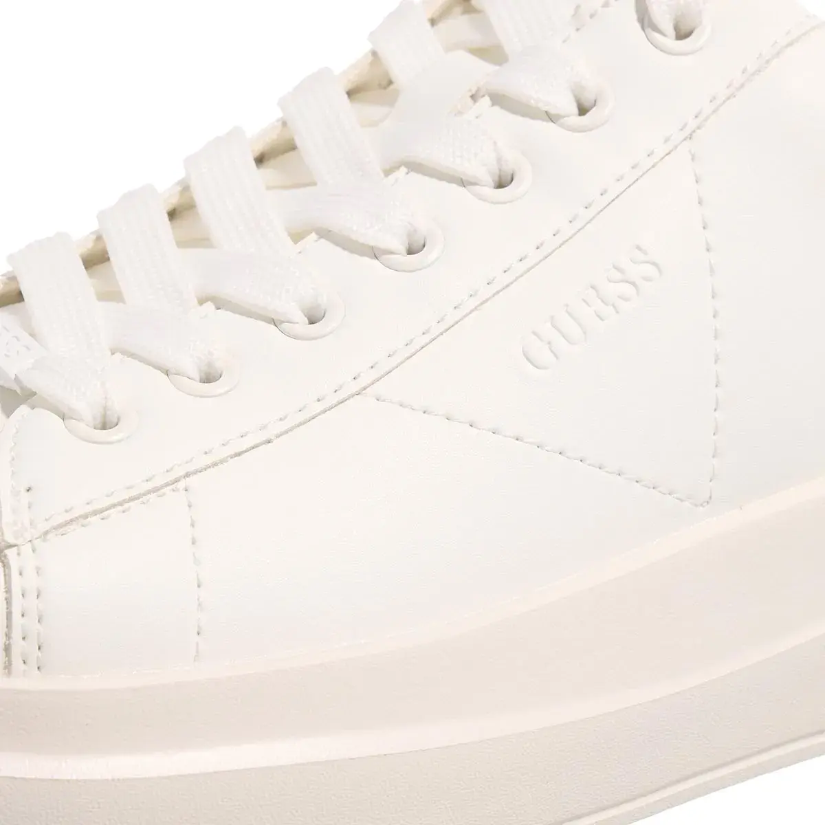 Eleganter weißer Low-Top Sneaker