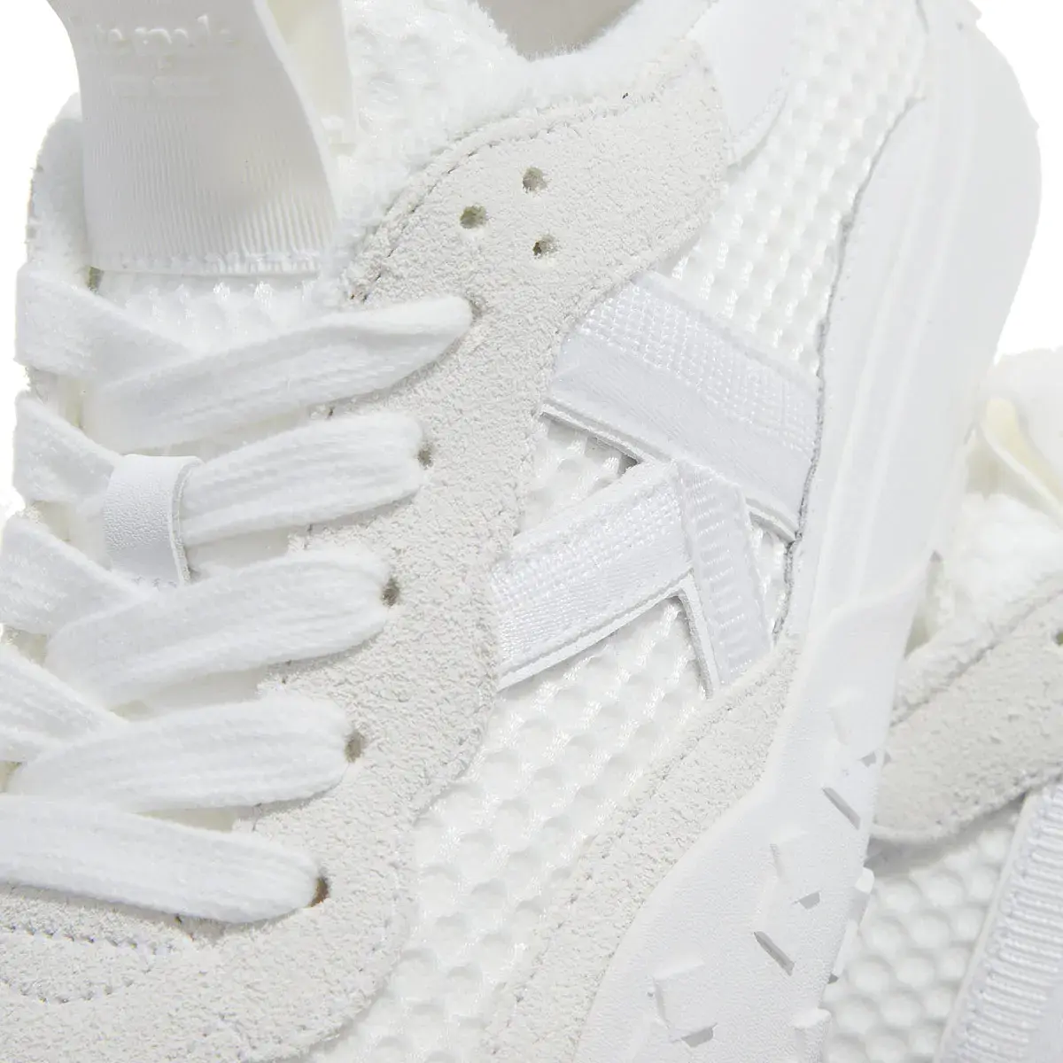 Offener Mesh Runner Low-Top Sneaker