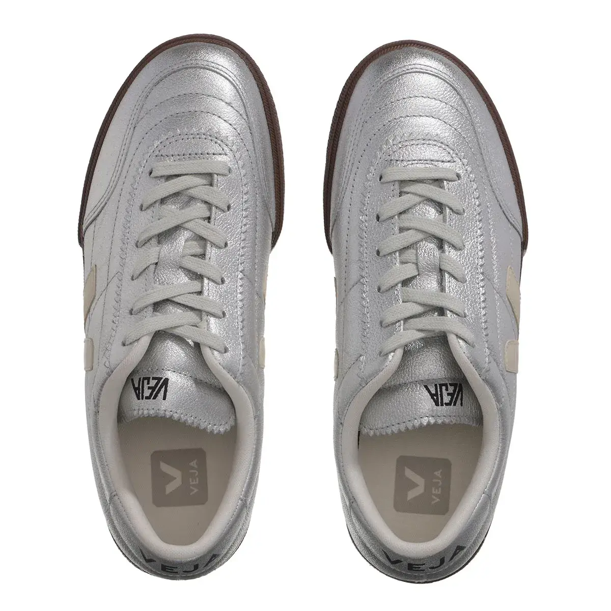 Retro-inspirierte silberne Panenka-Sneakers
