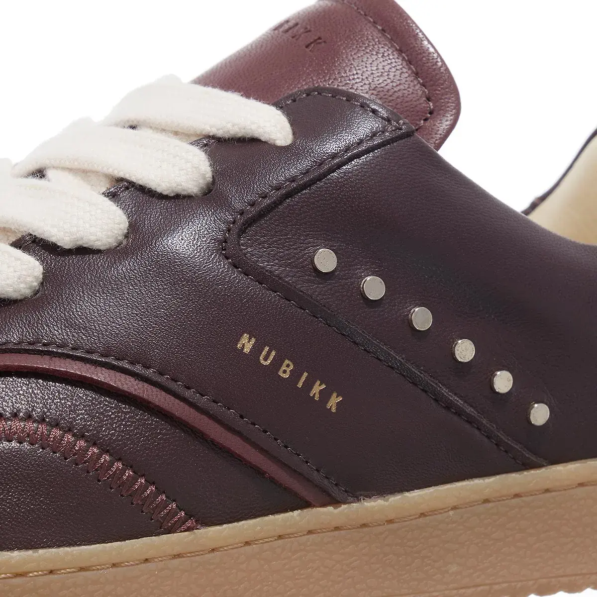 Leder-Sneaker mit niedrigem Schaft
