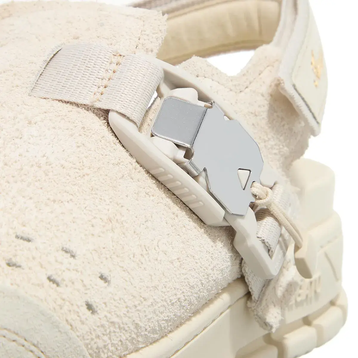 Sandalen-Clog mit Schnalle und Slingback