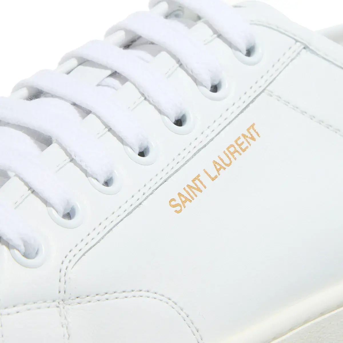 Weißer Leder-Sneaker mit niedrigem Schaft