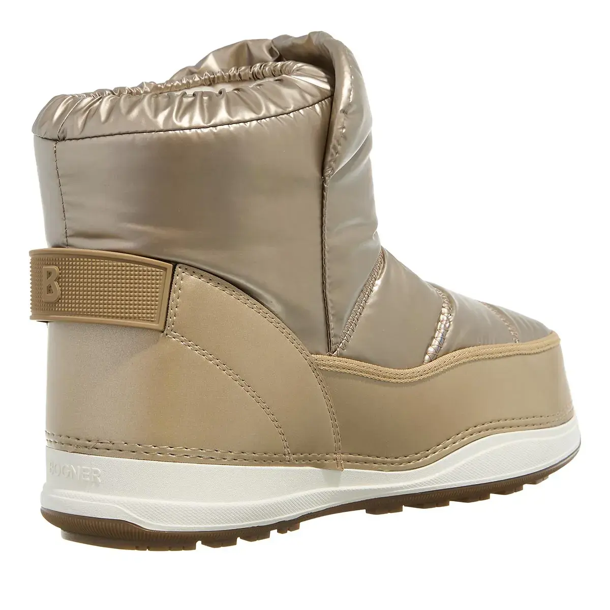 Gepolsterte Metallic-Winterstiefel in Champagner