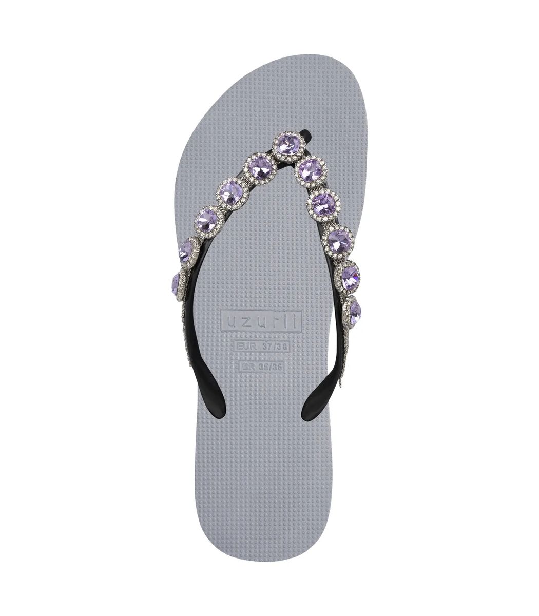 Verzierte Zehentrenner Sandale mit Schmuckdetails
