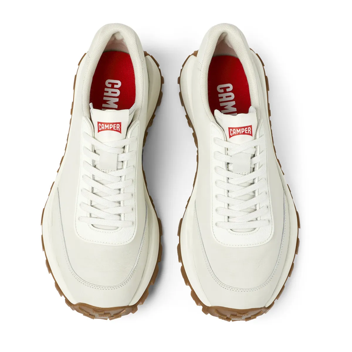 Creme-farbener Trail-Laufschuh aus Leder