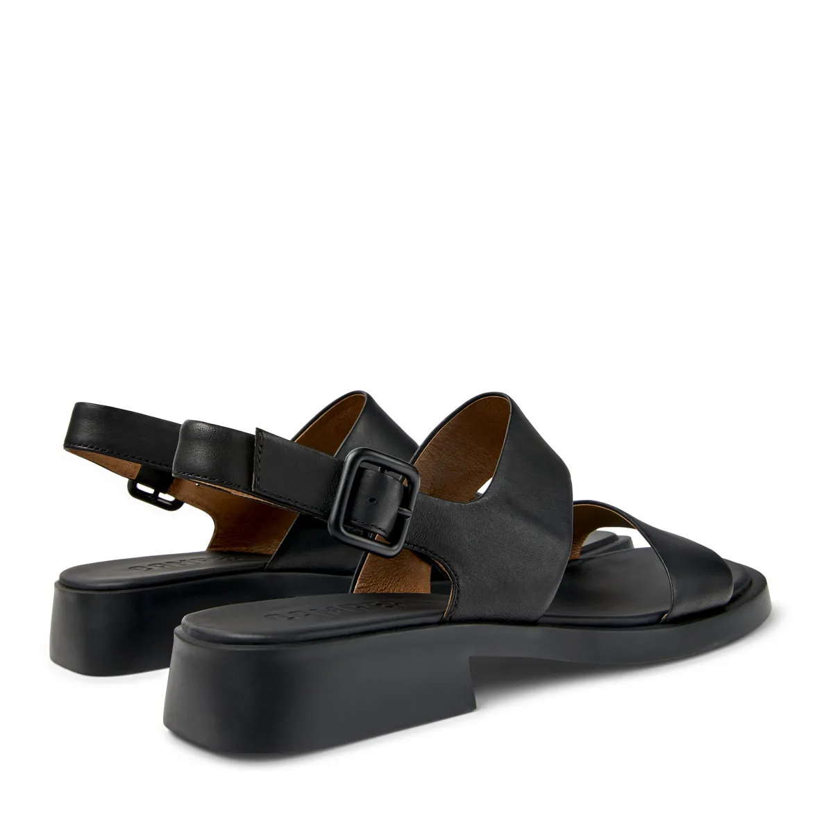 Minimalistische schwarze Lederriemchensandalen
