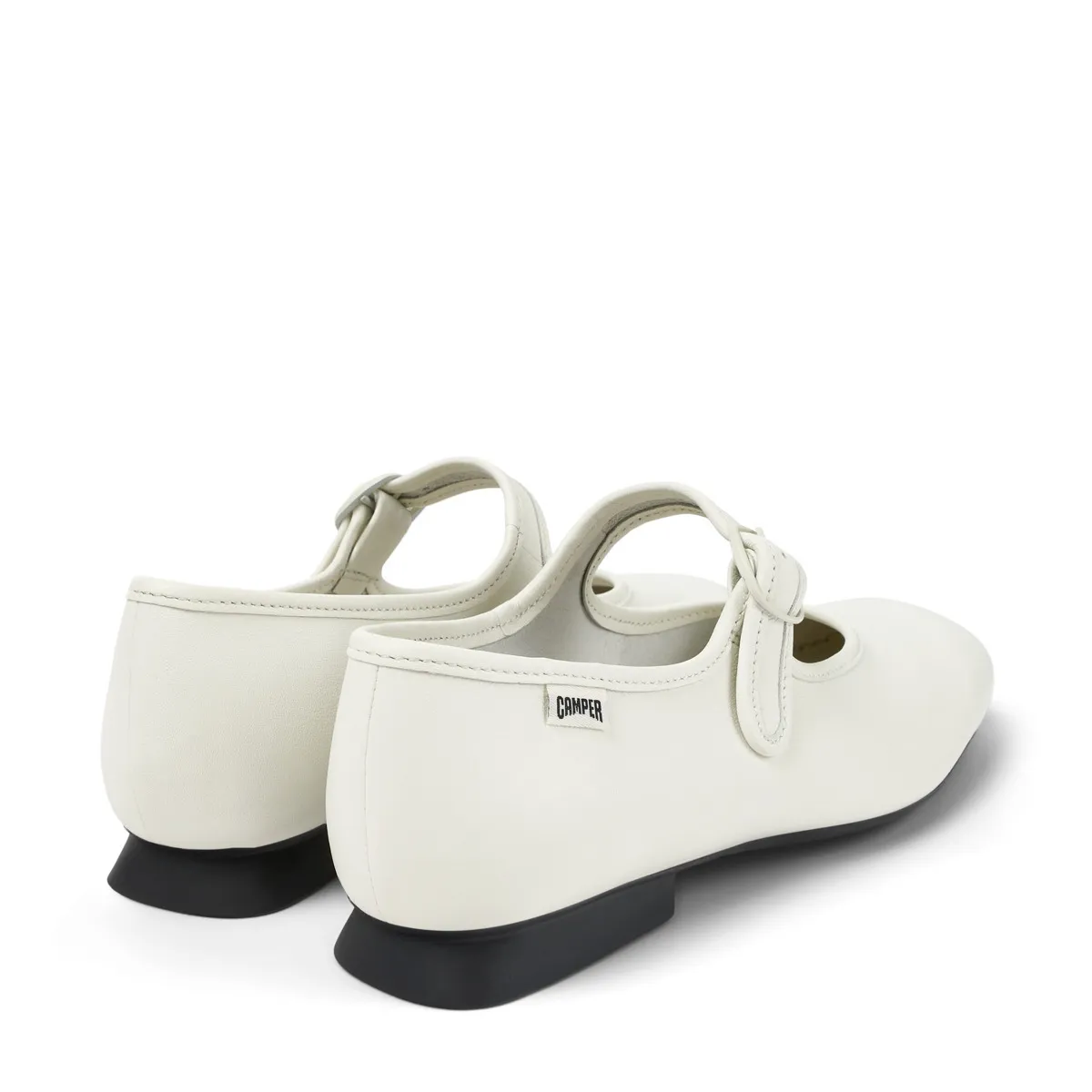 Elegante ivoryfarbene Mary Jane Ballerinas aus Leder