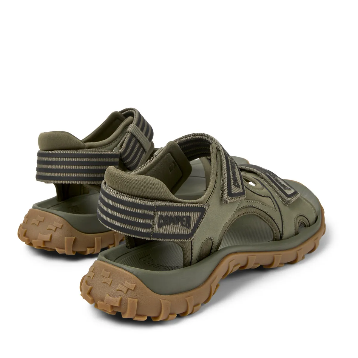 Olivgrüne, sportliche Wandersandalen