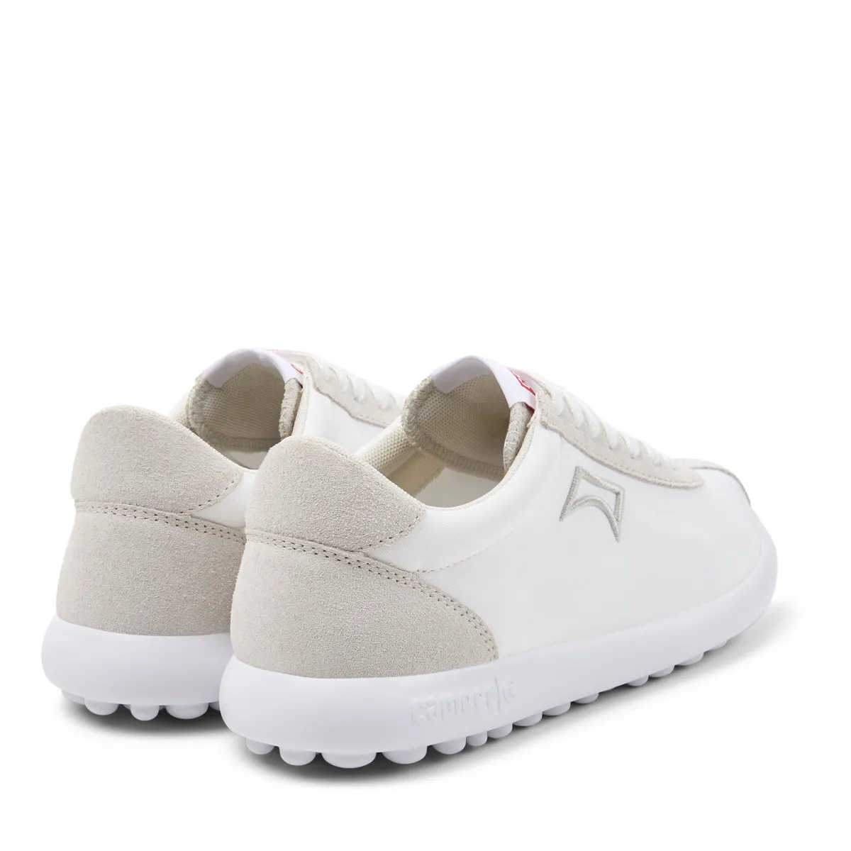 Klassischer weißer Leder-Low-Top-Sneaker