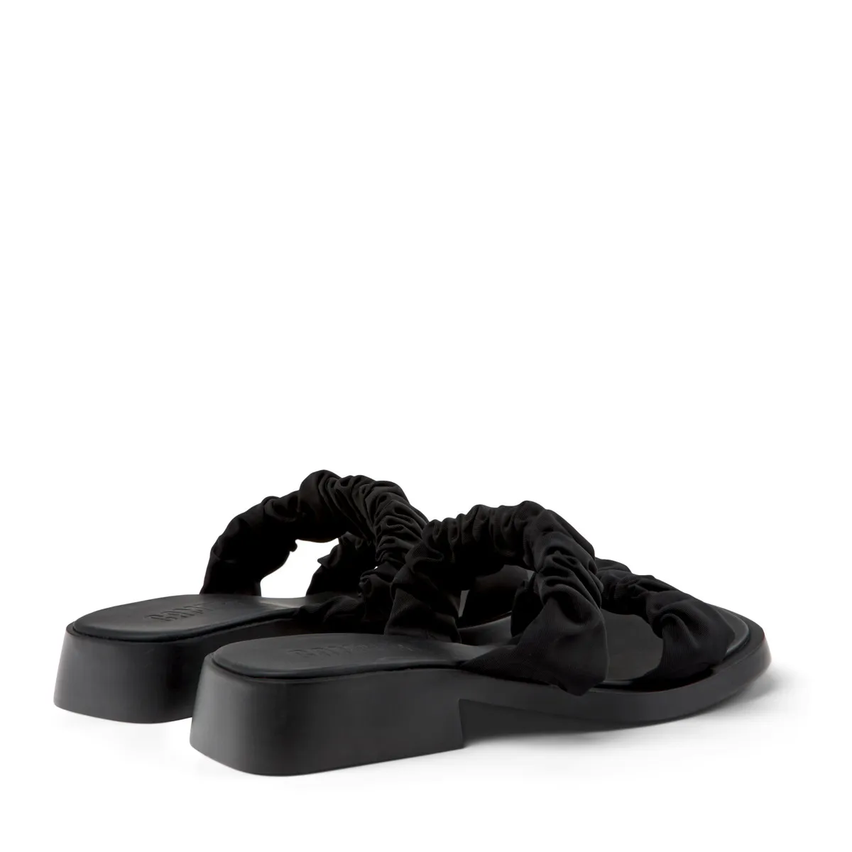 Schwarze Sandaletten mit gerafften Riemen