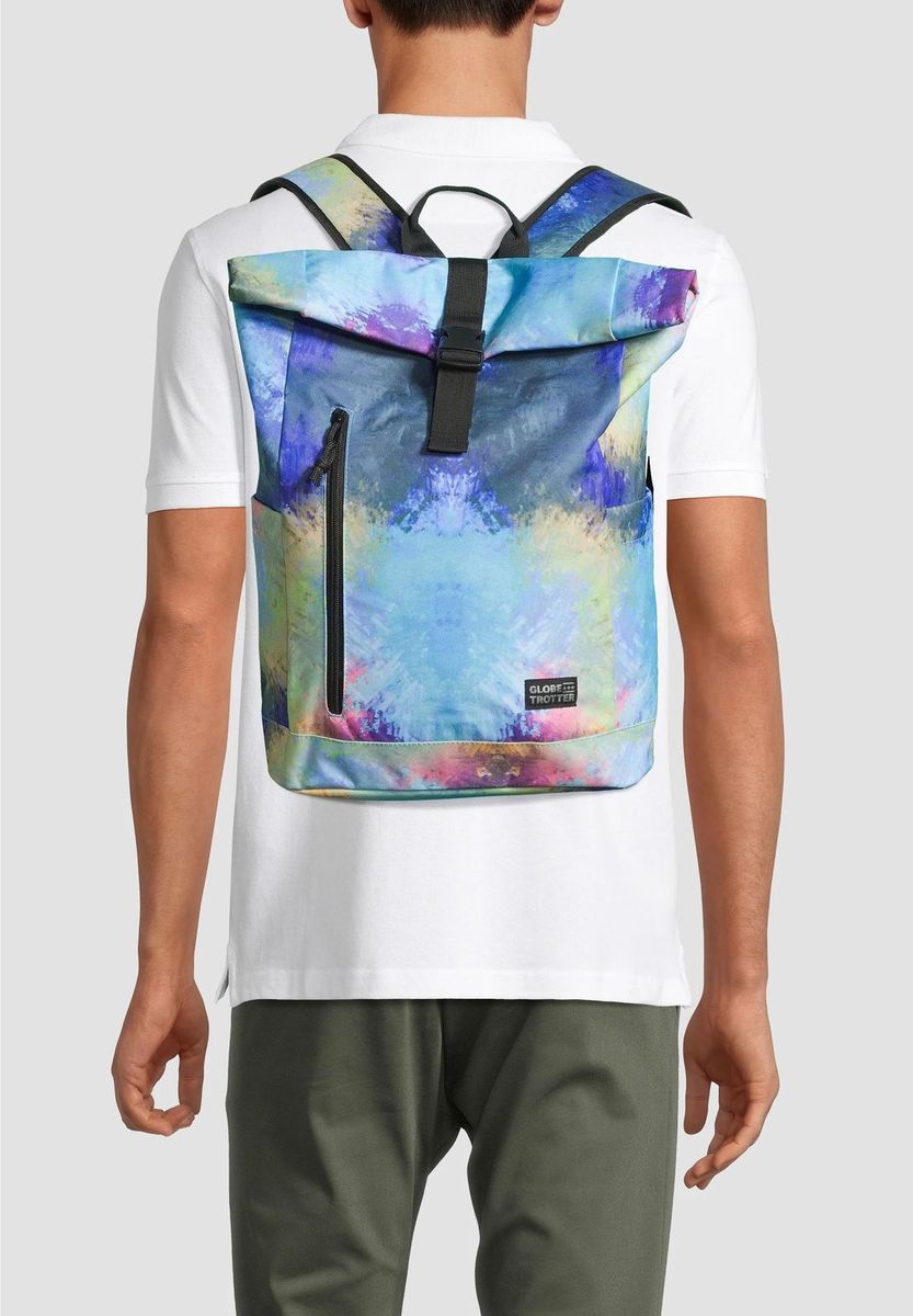 Gemusterter Roll-Top Rucksack mit Schnalle