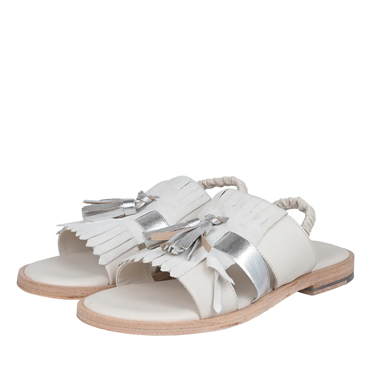 Ledersandalen mit Quasten und Slingback