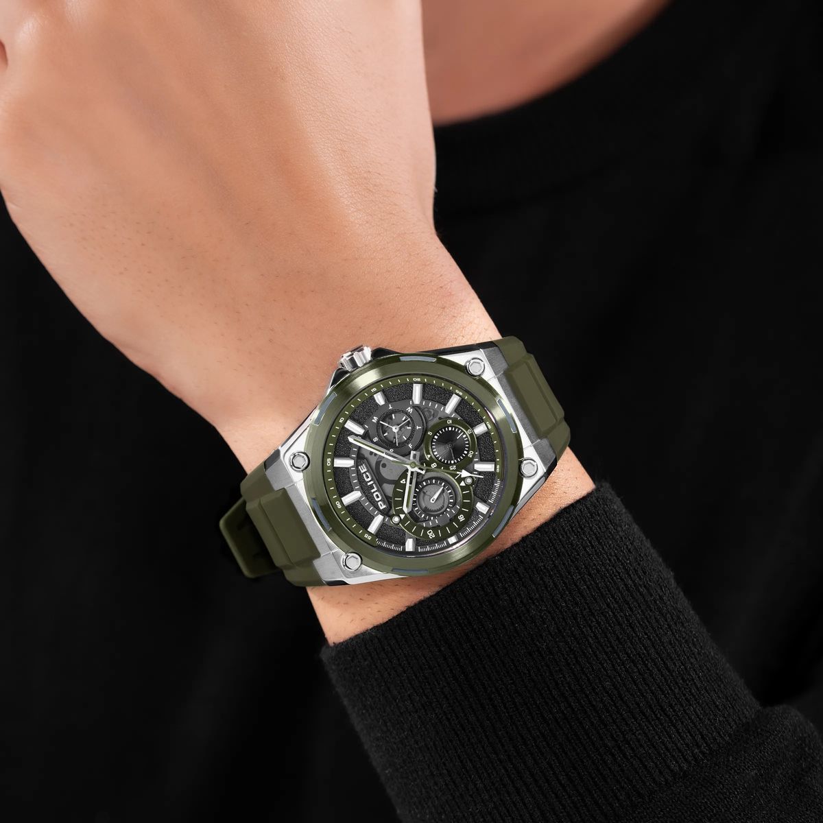 Multifunktionsuhr mit olivgrünem Armband