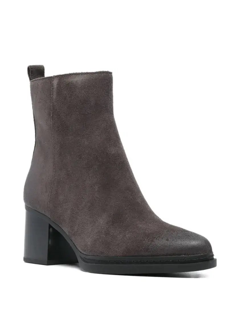Wildleder-Stiefeletten mit Blockabsatz