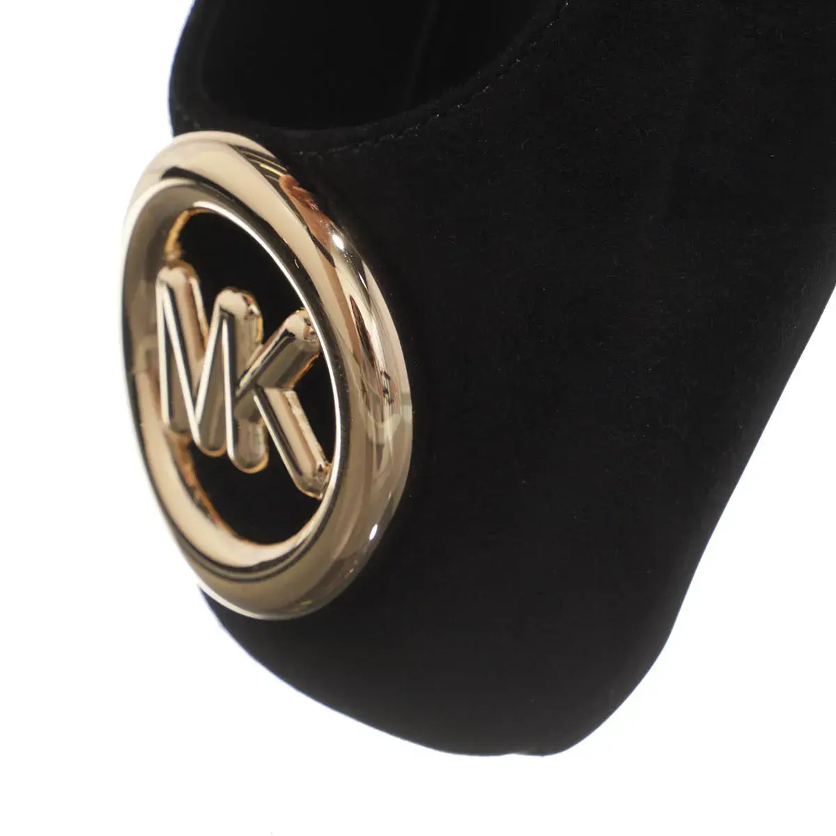Klassische schwarze Ballerinas