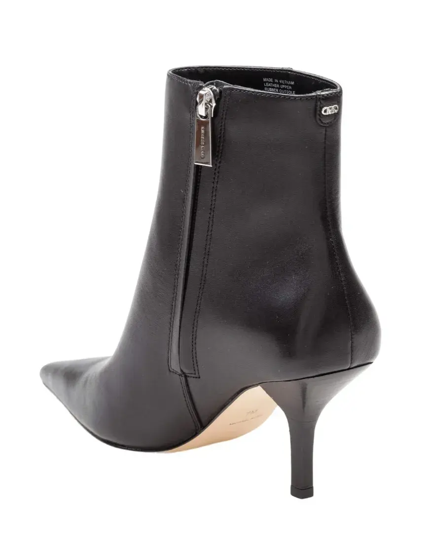 Elegante Leder-Stiefeletten mit spitzer Zehenpartie