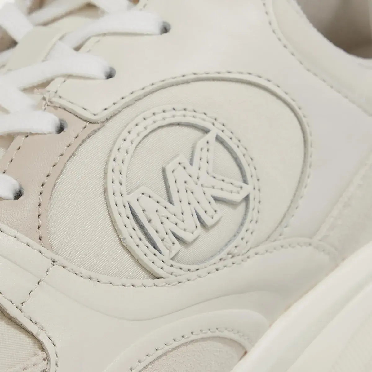 Zuma Trainer Klobiger Sneaker in Elfenbein