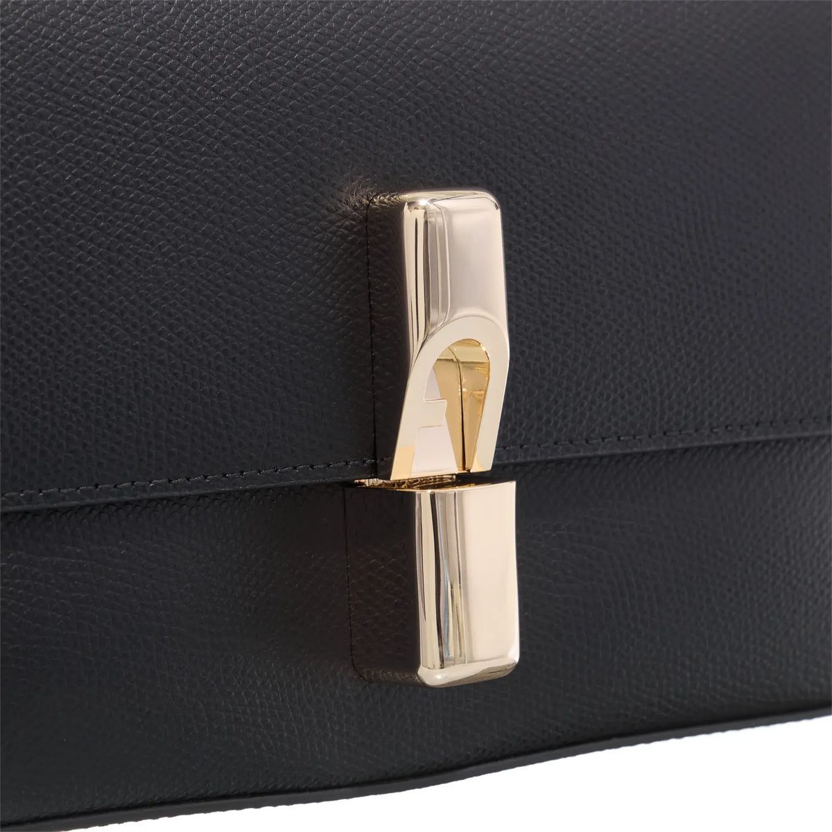 Elegante, minimalistische Umhängetasche
