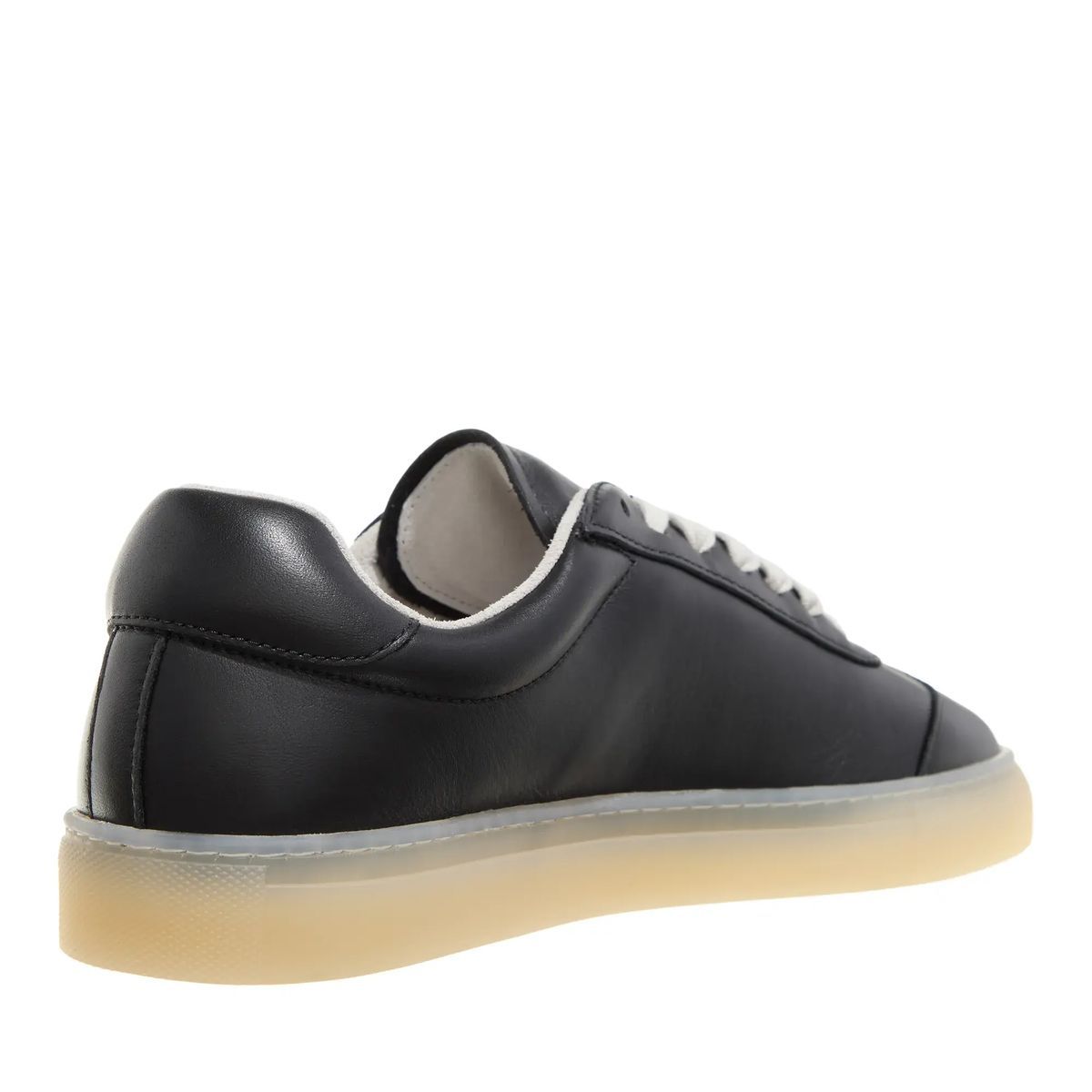 Minimalistische schwarze Leder Low-Top Sneaker
