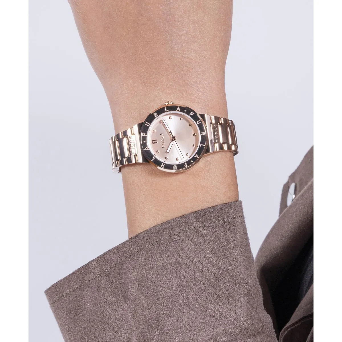 Elegante roségoldene analoge Uhr