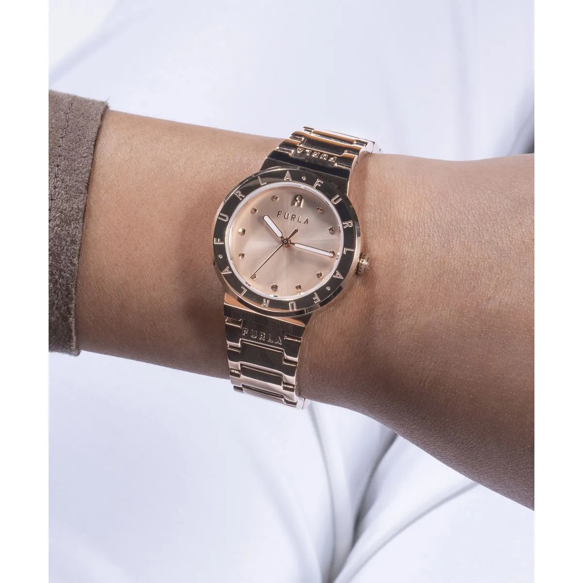 Elegante roségoldene analoge Uhr
