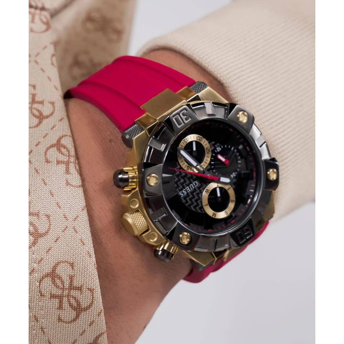 Statement Chronograph Uhr Rotes Band