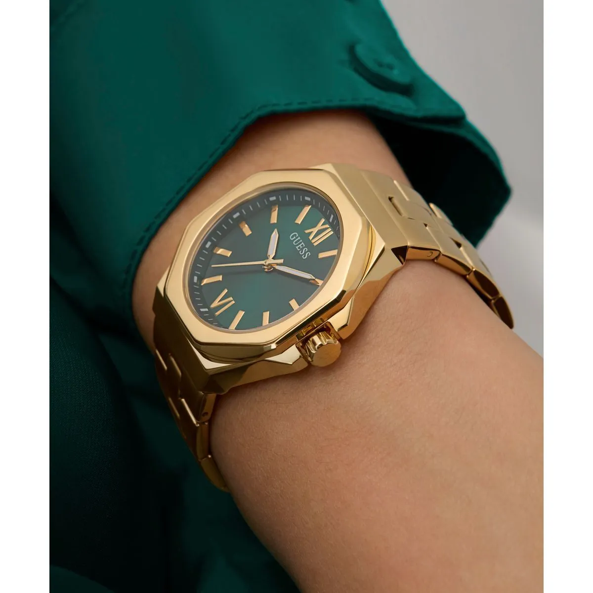 Elegante Goldfarbene Damenuhr