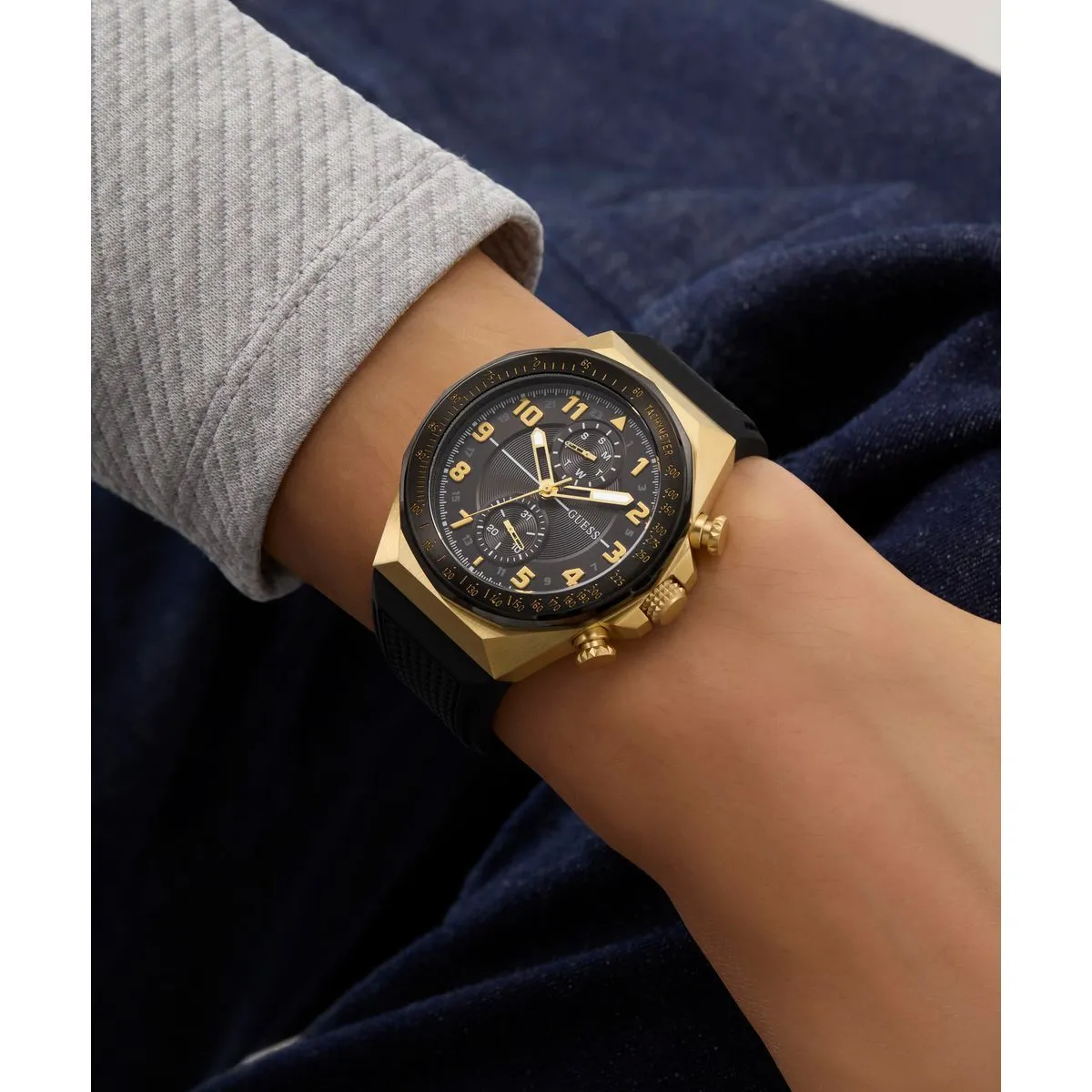 Chronographen-Uhr mit Gummiband
