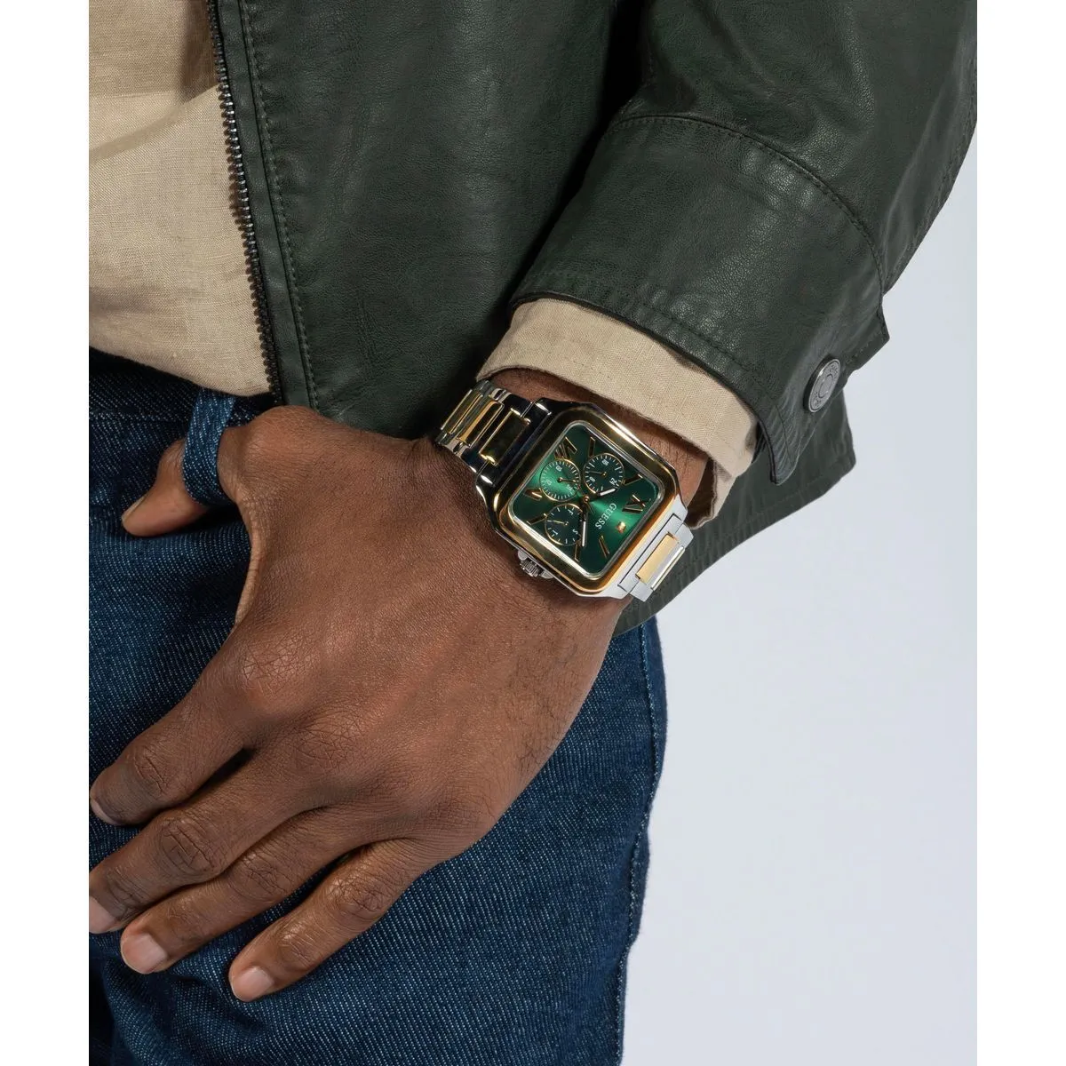 Zweifarbige quadratische grüne Chronographenuhr
