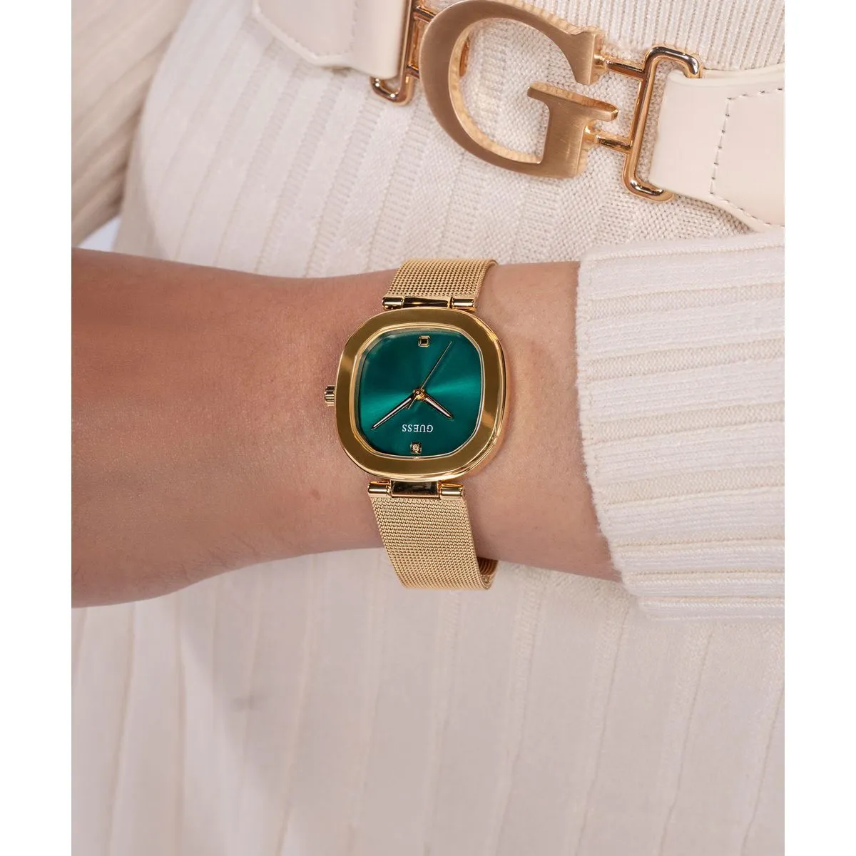Elegante goldfarbene Mesh-Analog-Uhr