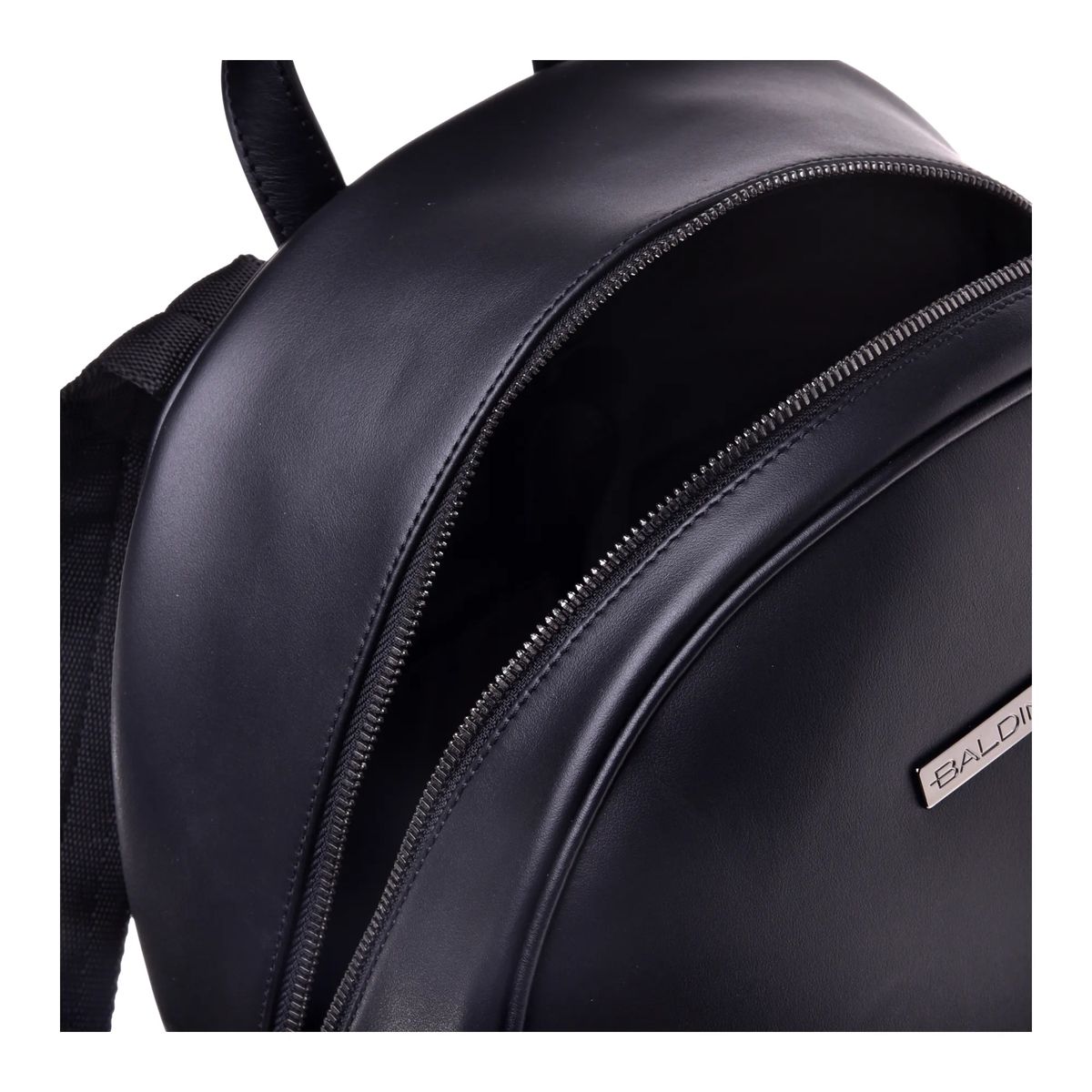 Minimalistischer Lederrucksack mit Tasche