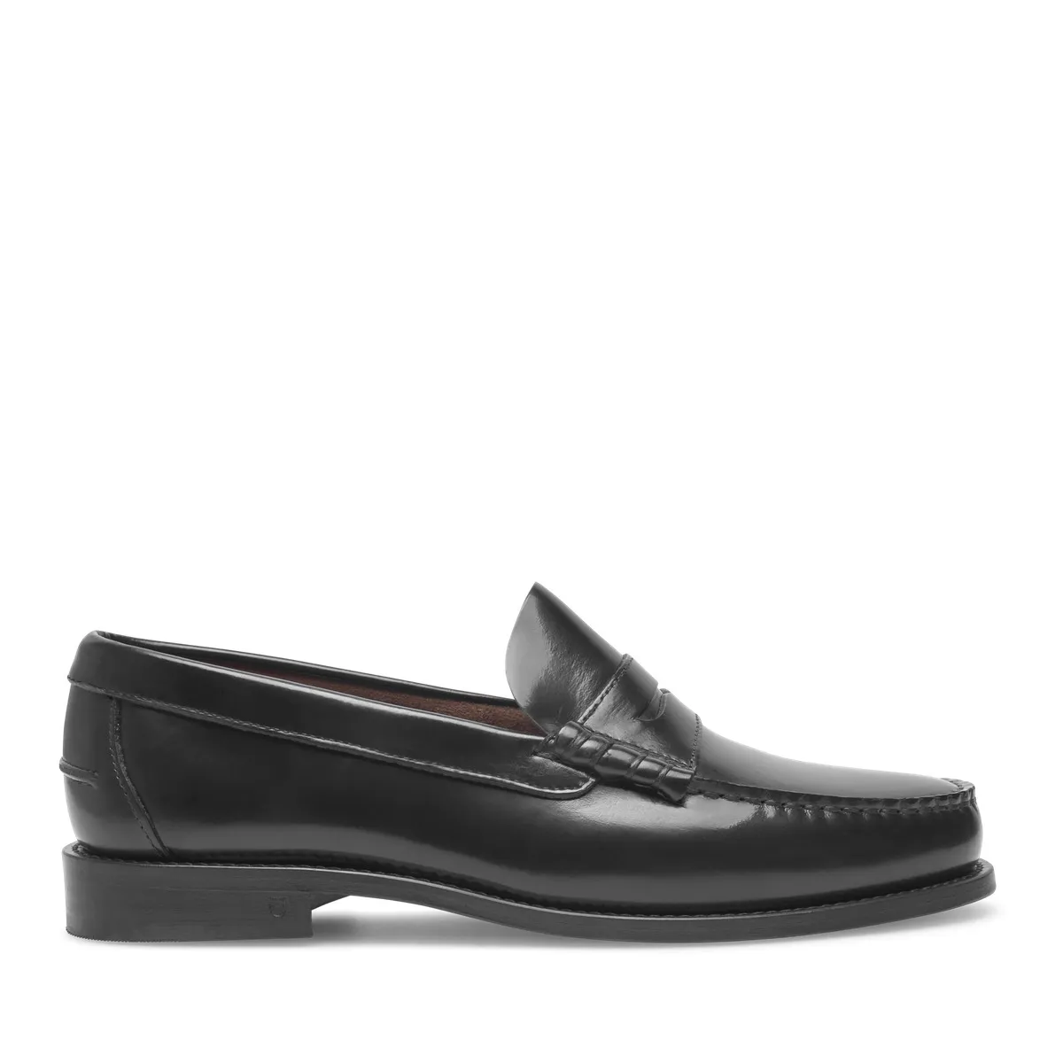 Klassische schwarze Penny Loafer Schuhe
