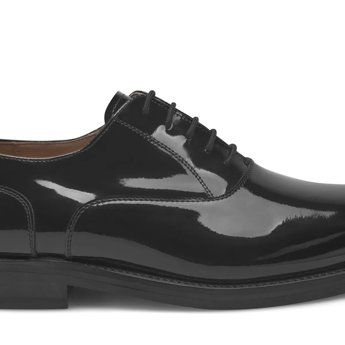 Klassischer schwarzer Lackleder Oxford Schuh