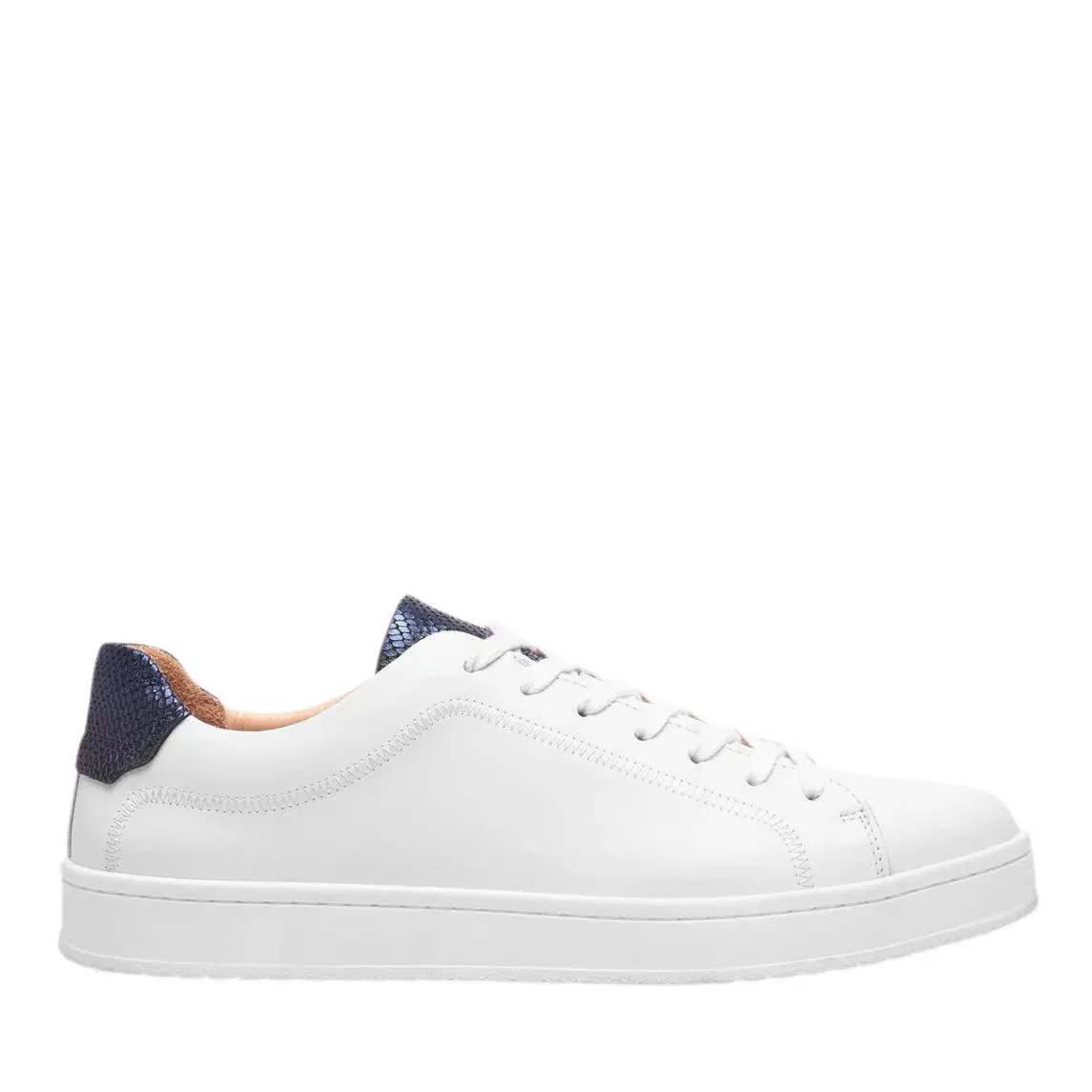 Weiße Leder-Court-Sneakers mit niedrigem Schaft