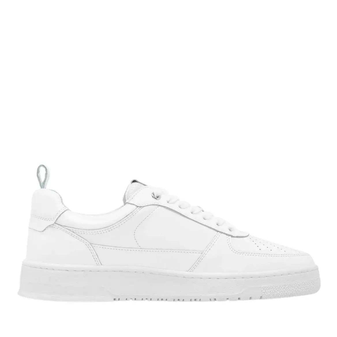 Minimalistische weiße Leder-Sneakers