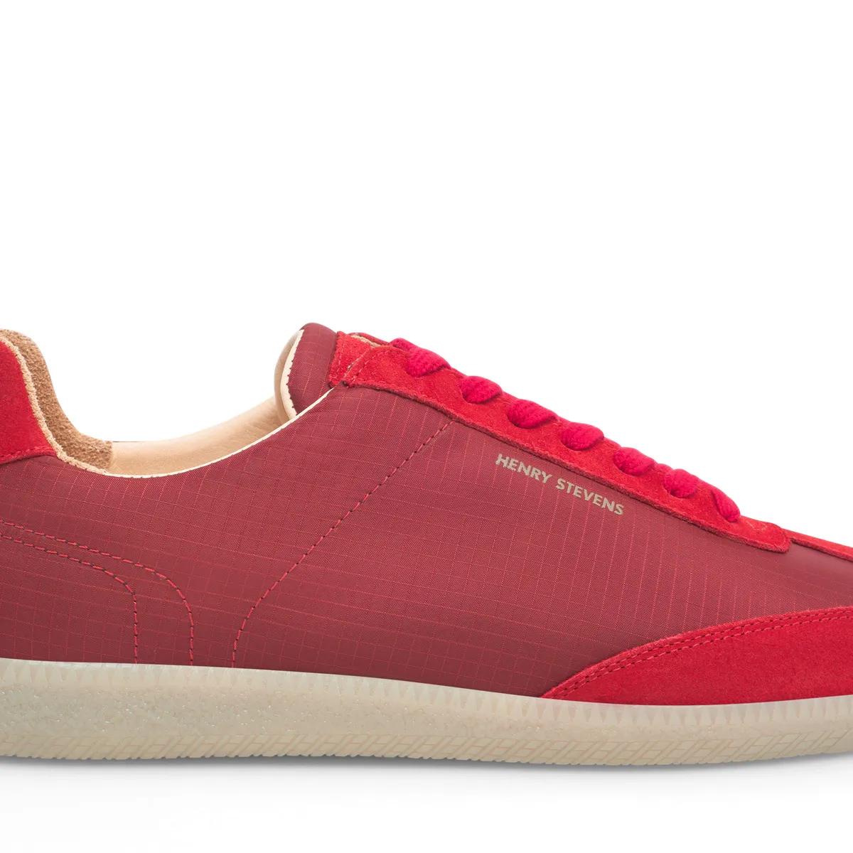 Roter Low-Top Indoor Sneaker