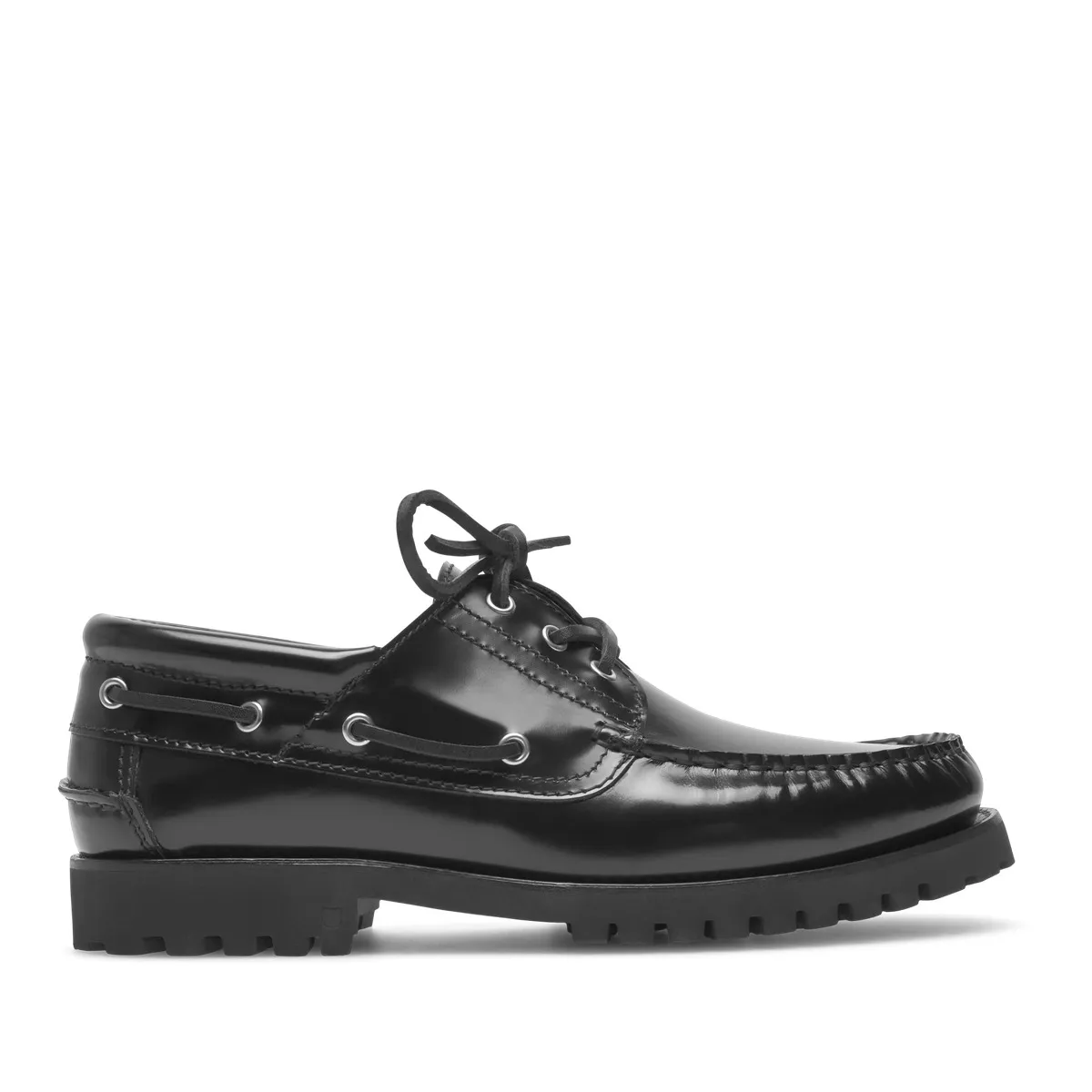 Schwarze Bootsschuhe mit Profilsohle aus Leder