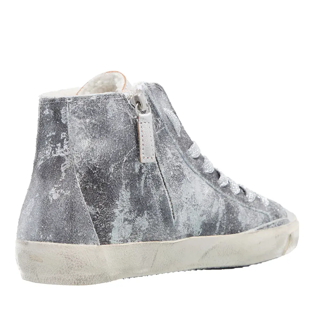 High-Top Mode Sneaker