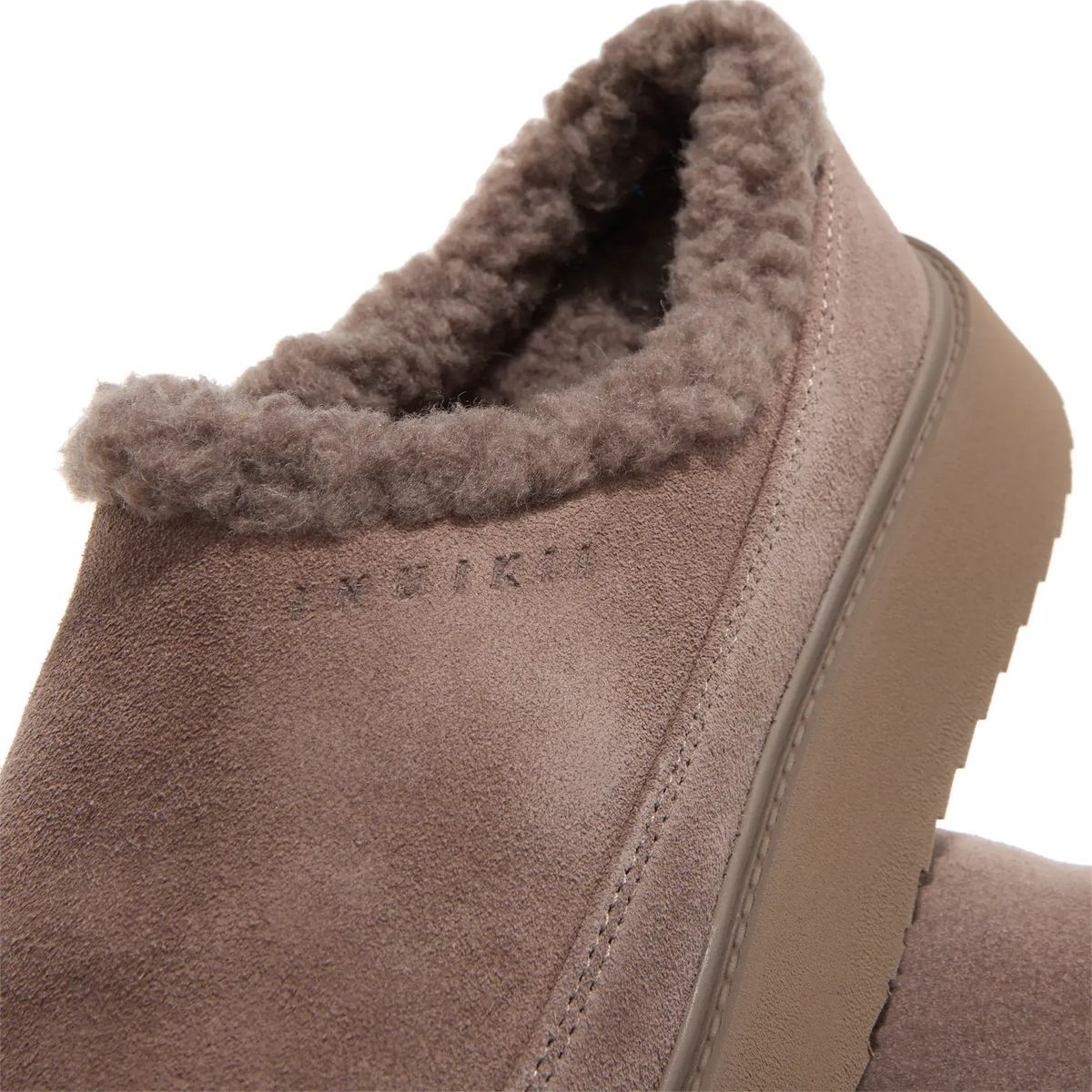 Wildleder Pantoletten mit Shearling-Besatz
