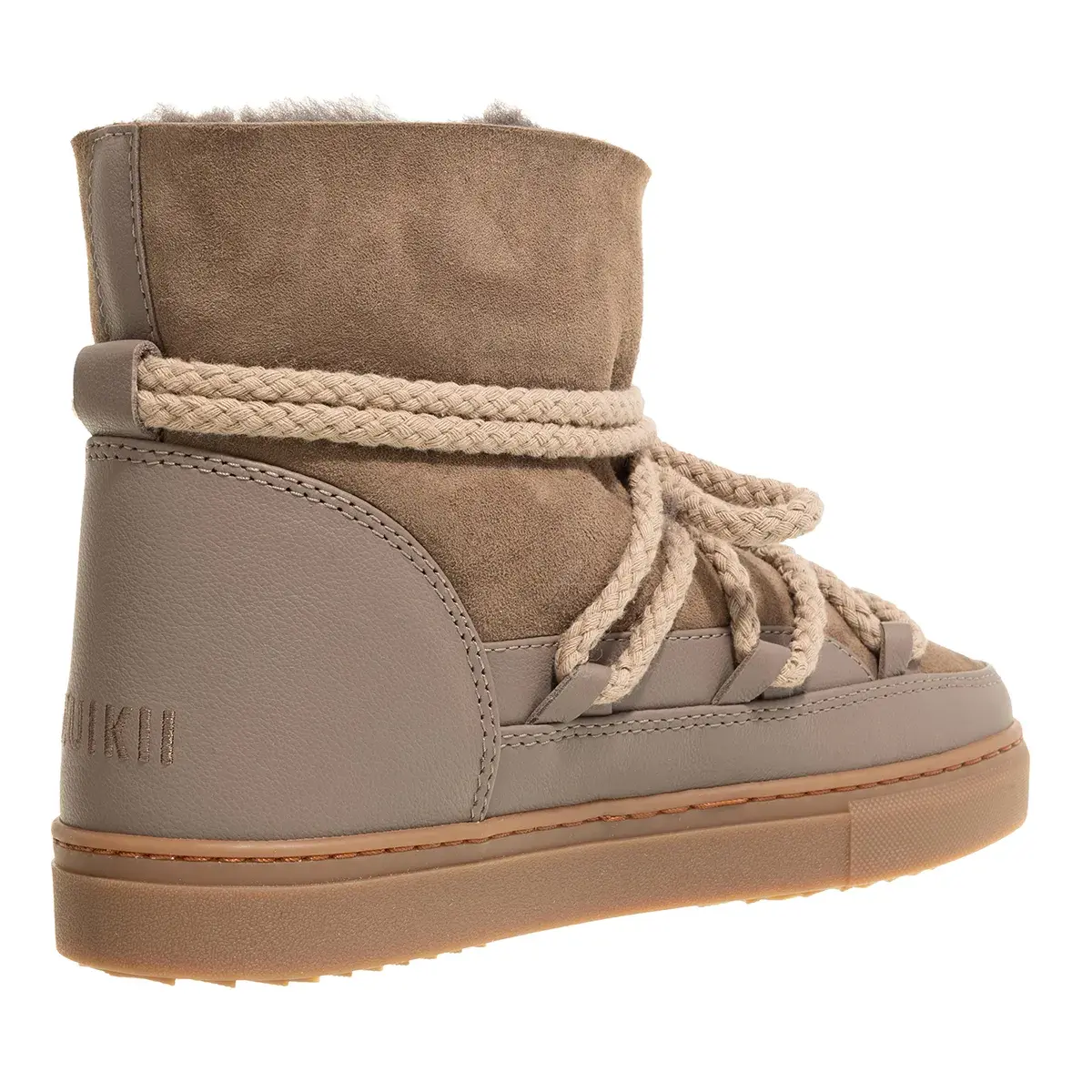 Schnürstiefel mit Shearlingfutter