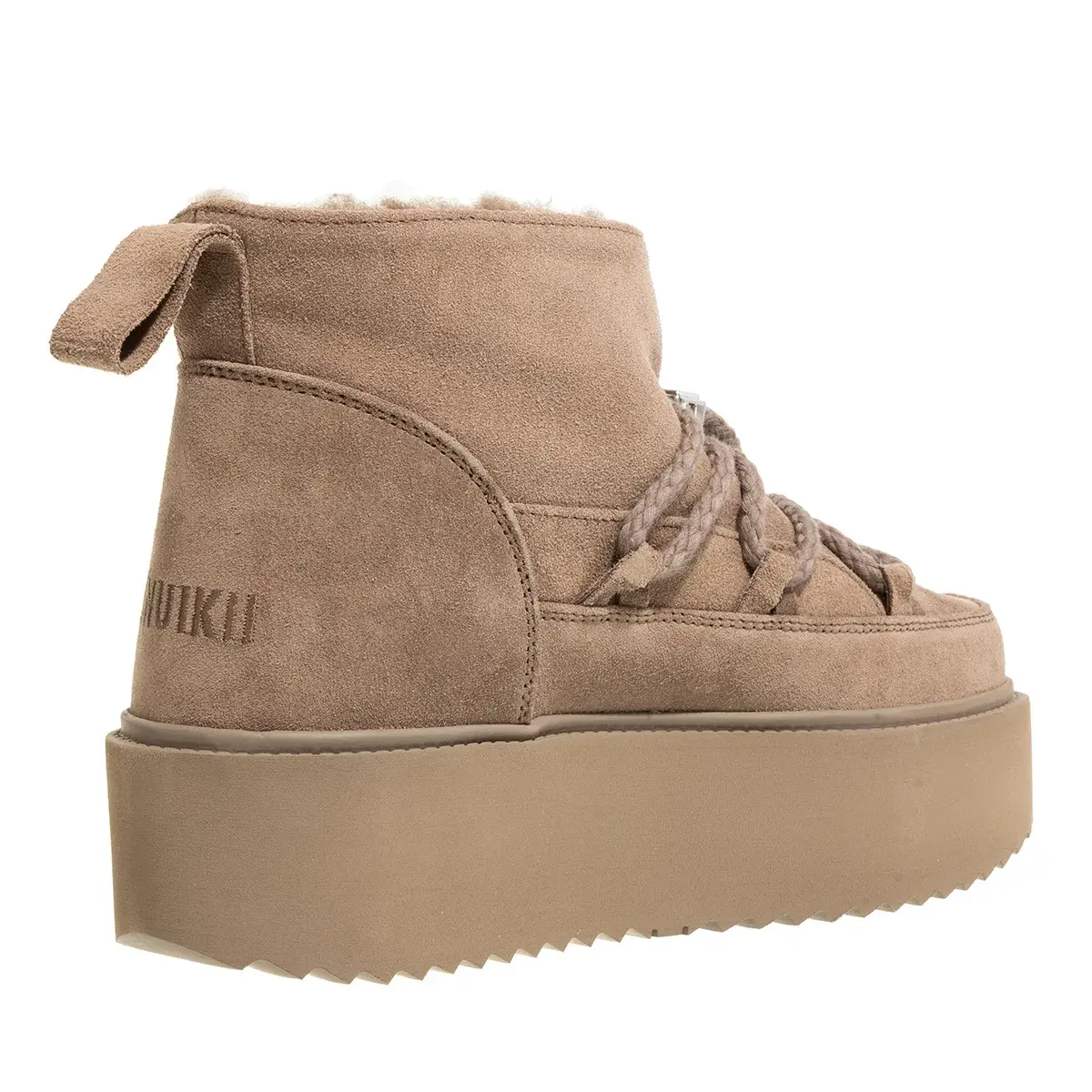 Klassische Winterstiefel mit niedrigem Plateau