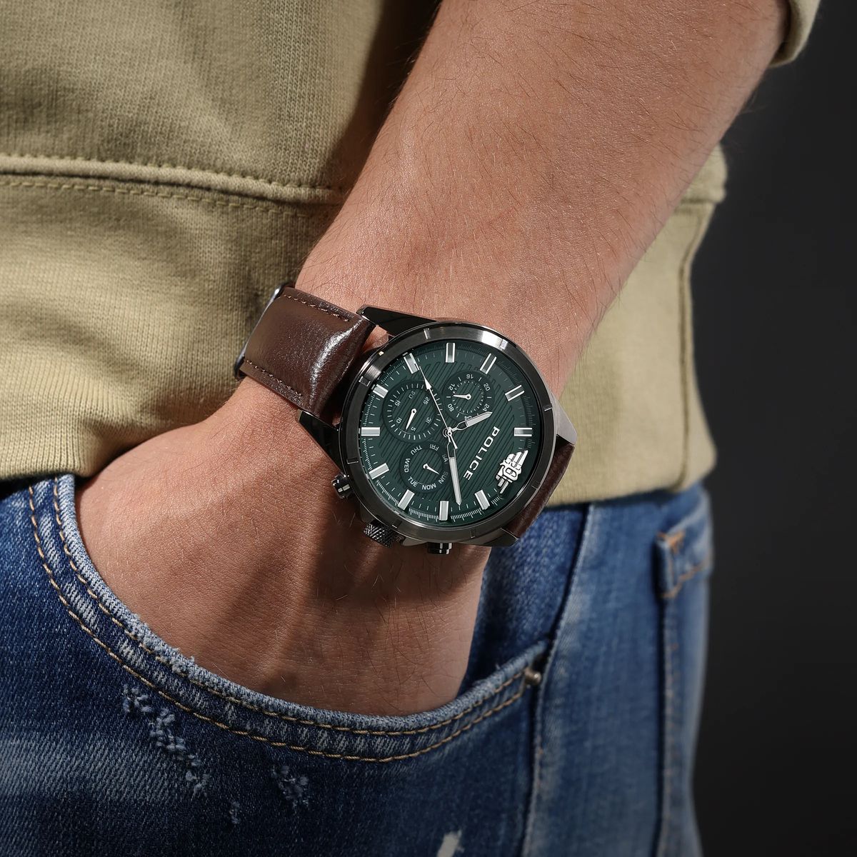 Chronograph Uhr mit grünem Zifferblatt