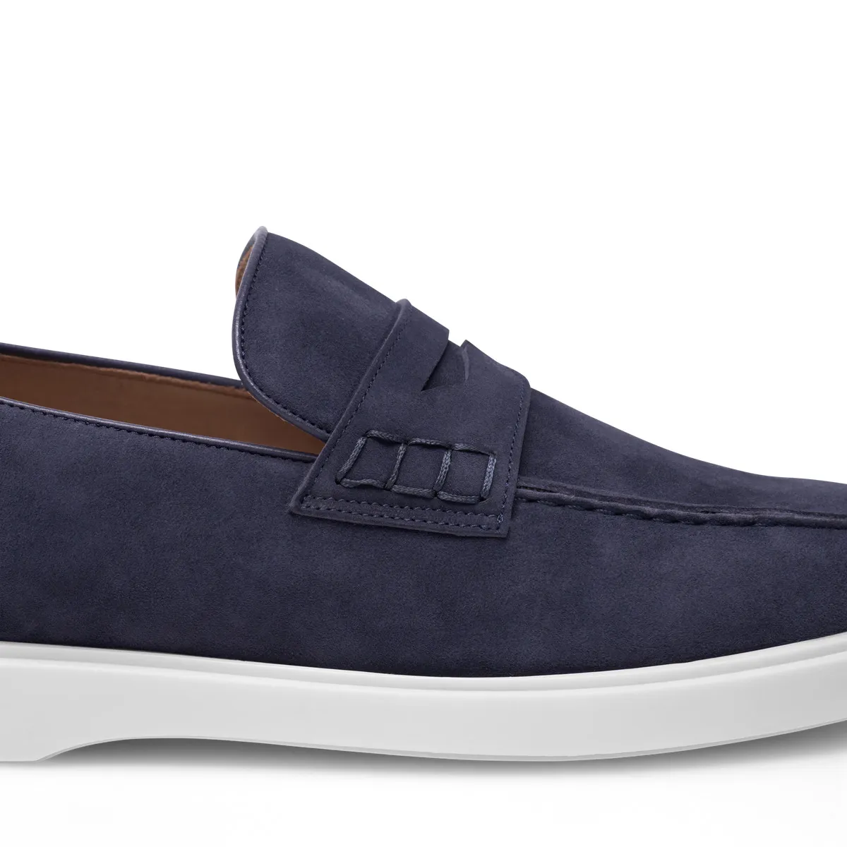 Wildleder Penny Loafer mit weißer Sohle
