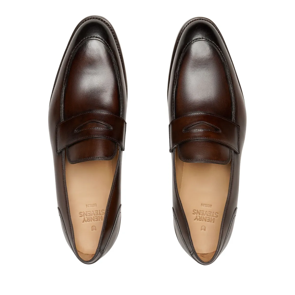 Klassischer brauner Penny Loafer