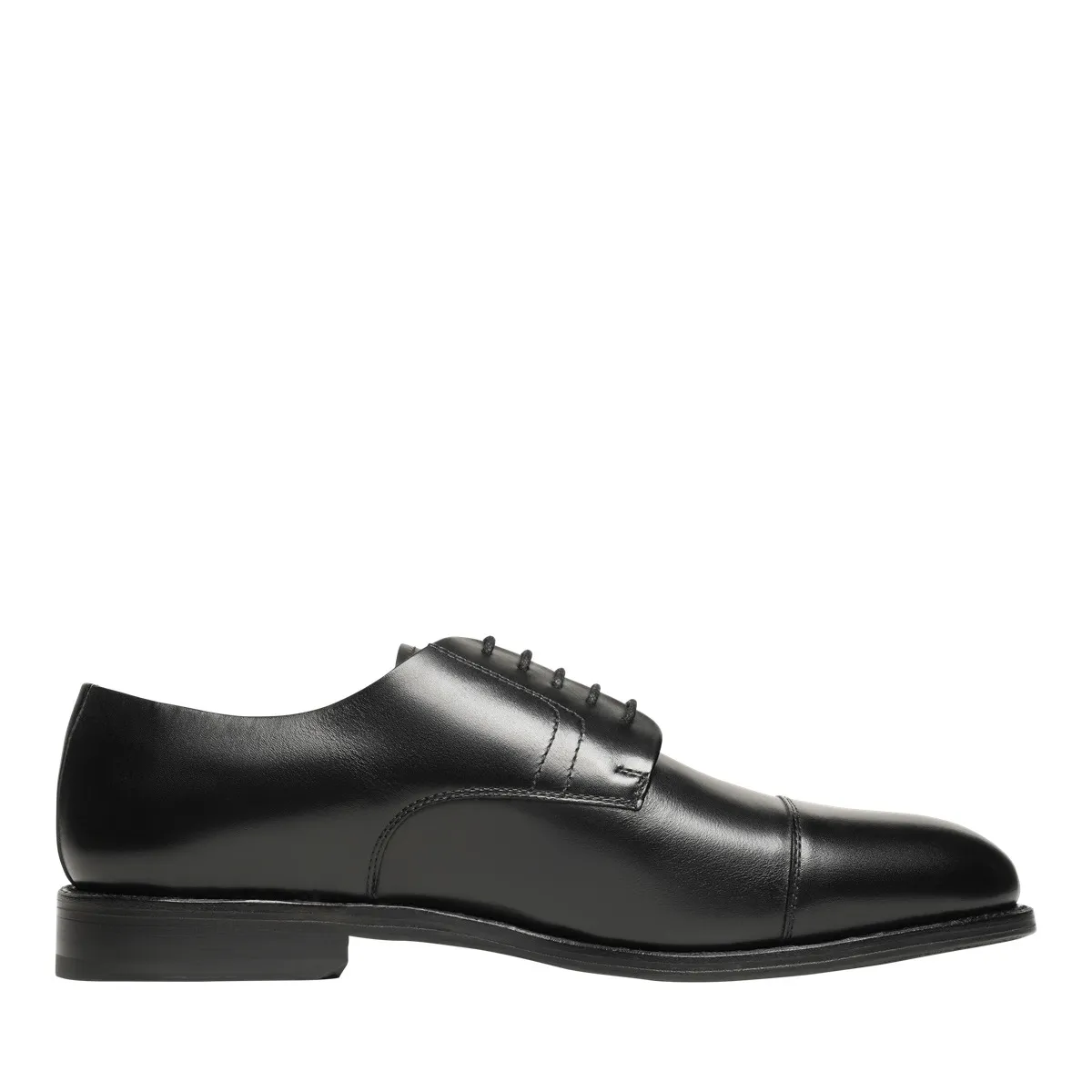 Klassische schwarze Captoe Derby Schuhe aus Leder