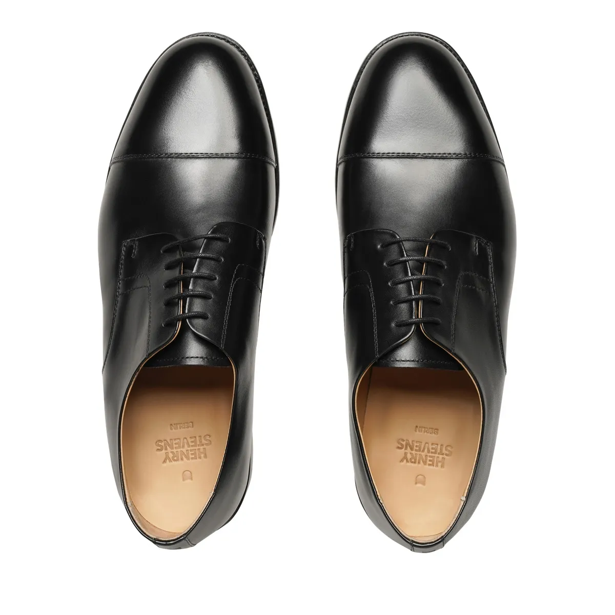 Klassische schwarze Captoe Derby Schuhe aus Leder