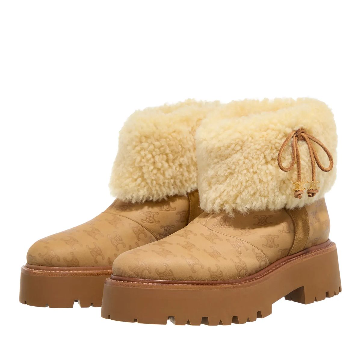 Winterstiefel mit Lug-Sohle und Shearling-Besatz