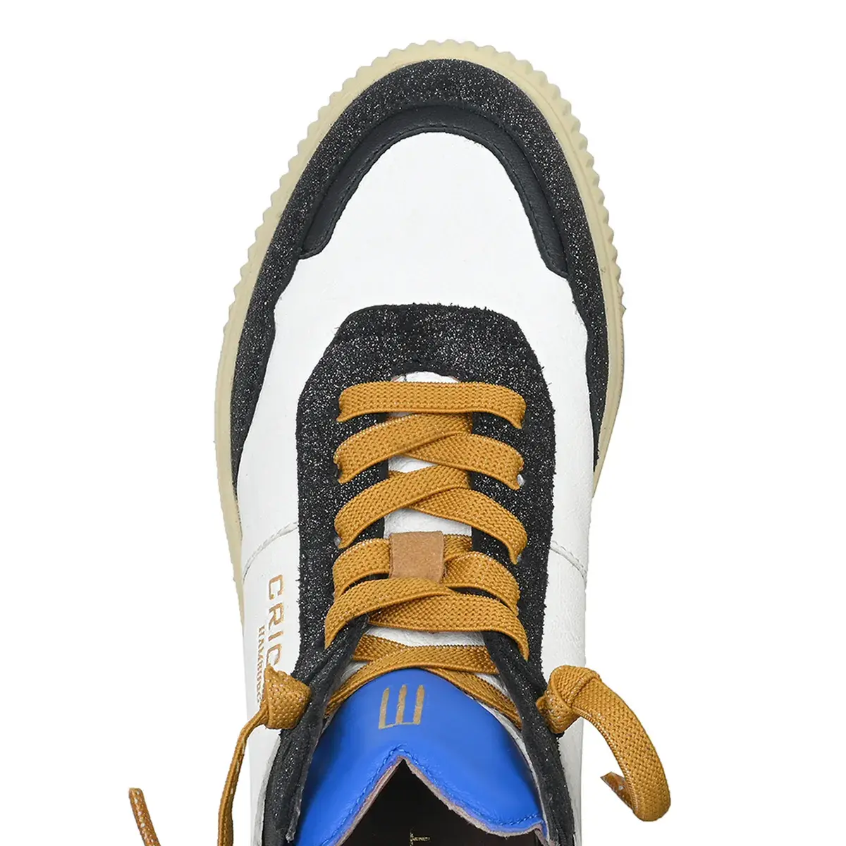 Moderner High-Top Mode Sneaker