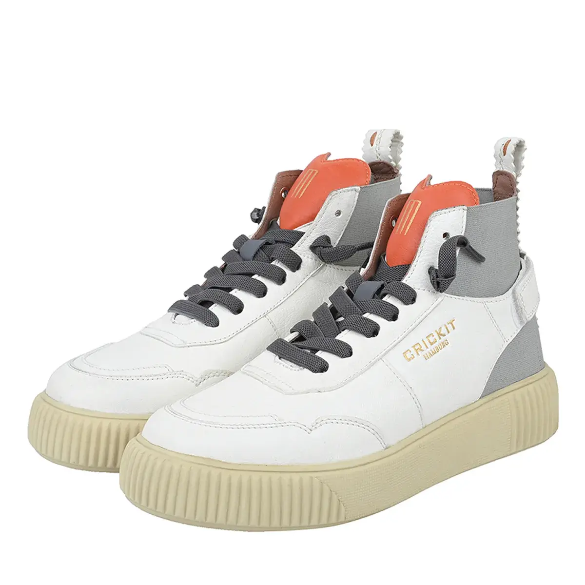 Moderner weißer High-Top-Sneaker